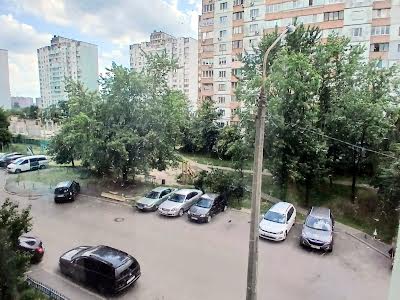 квартира за адресою Райдужна вул., 39
