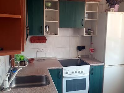 квартира по адресу Червоной Калины просп. (Владимира Маяковского), 40