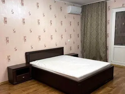 квартира за адресою Здолбунівська вул., 18