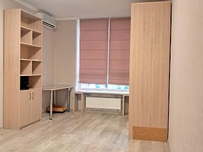 квартира за адресою Практична вул., 2