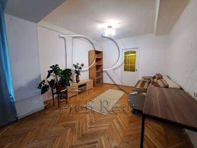 квартира по адресу Авиаконструктора Антонова ул., 15А