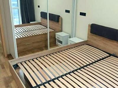 квартира за адресою Салютна вул., 2к18