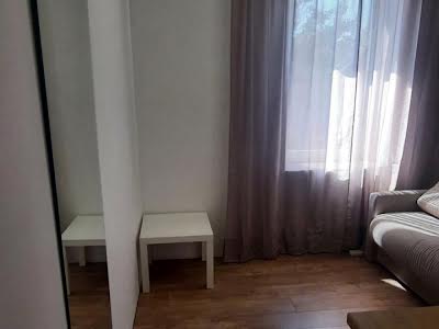 квартира за адресою Дружби бульв., 2