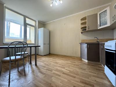 квартира за адресою Олени Пчілки вул., 6