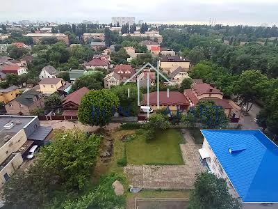 квартира за адресою Салютна вул., 42/46