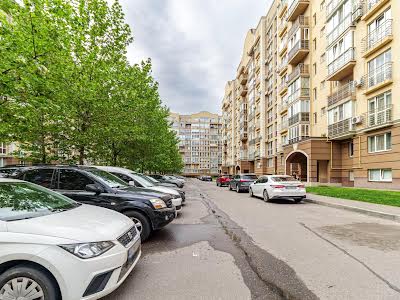 квартира за адресою Метрологічна вул., 9-В