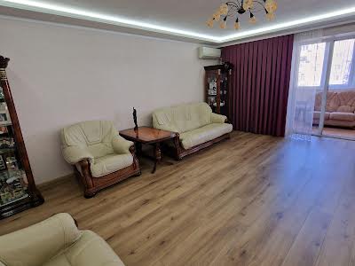 квартира за адресою Василя Тютюнника вул. (Малишева), 32