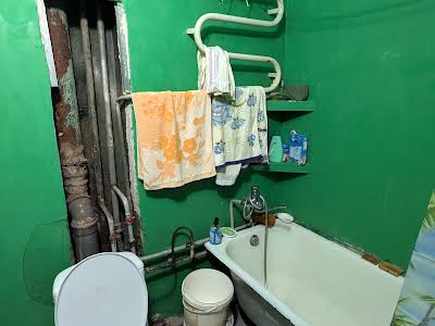 комната по адресу Будівельників пер., 8