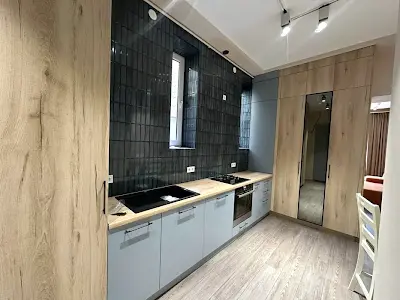 квартира по адресу Кулиша ул., 31