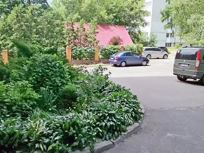 квартира за адресою Верховинна вул., 82