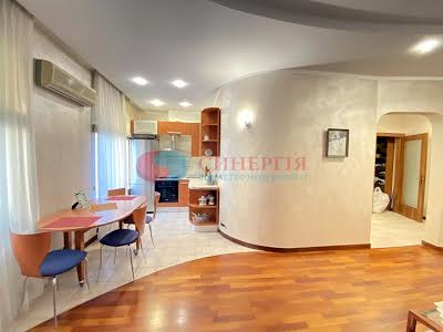 квартира по адресу Киев, Резницкая ул., 11