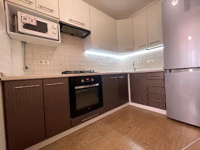 квартира за адресою с. Софіївська борщагівка, Миру вул., 40