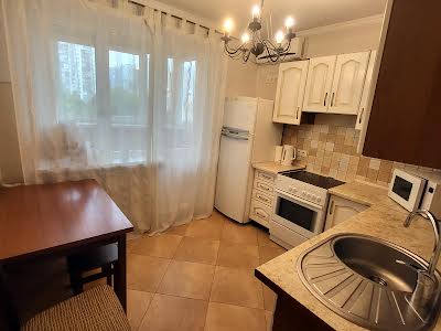 квартира по адресу Патриарха Мстислава Скрипника ул., 11