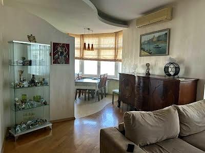 квартира по адресу Кловский спуск, 5