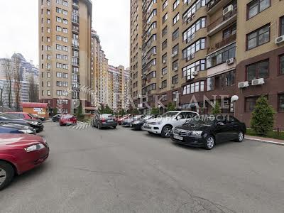 квартира за адресою Євгена Коновальця вул. (Щорса), 32-А