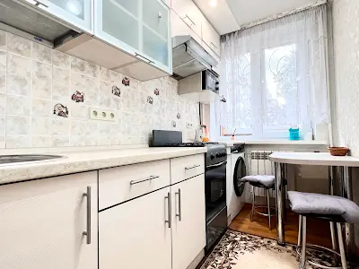 квартира за адресою Верховинна вул., 85
