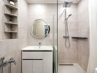 квартира за адресою Регенераторна вул., 4