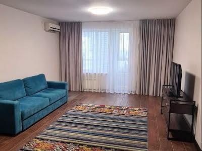 квартира за адресою Панаса Мирного вул., 28-А