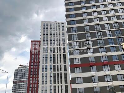 квартира по адресу Олександра Олеся ул., 10