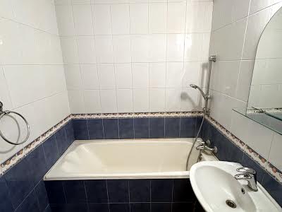 квартира по адресу Анны Ахматовой ул., 6
