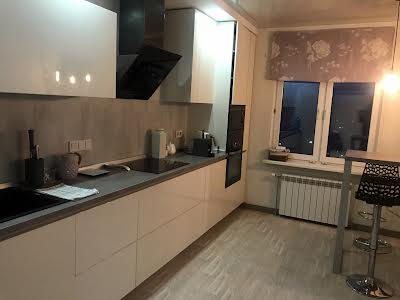 квартира за адресою Урлівська вул., 20