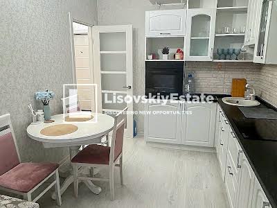квартира за адресою Драгоманова вул., 2-Б