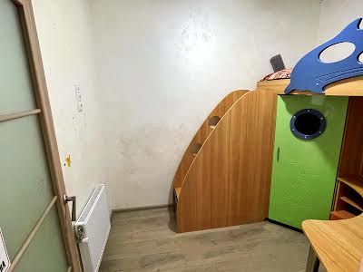 квартира за адресою Боголюбова вул., 1