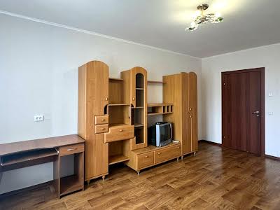 квартира за адресою Сергія Данченка вул., 1