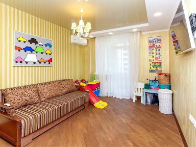 квартира по адресу Юлии Здановской ул. (Ломоносова), 37г