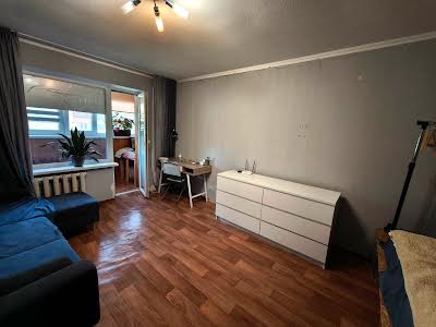 квартира за адресою Київ, Симиренка вул., 20-А