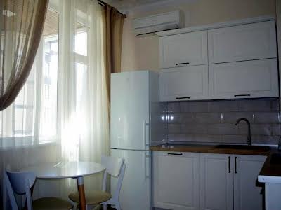 квартира по адресу Киев, Василия Тютюнника ул. (Анрі Барбюса), 37/1