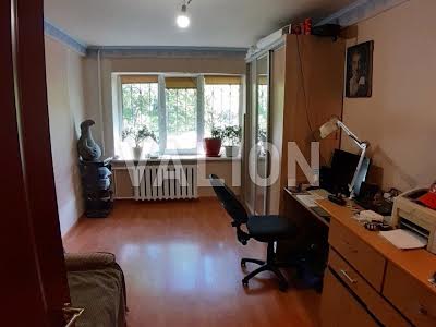 квартира за адресою Мілютенка вул., 11б