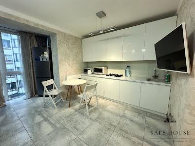 квартира за адресою Софіївський пров., 18