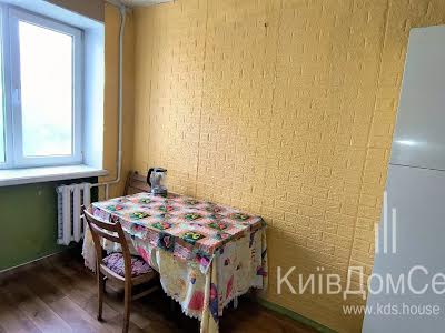 квартира за адресою Київ, Науки просп., 16