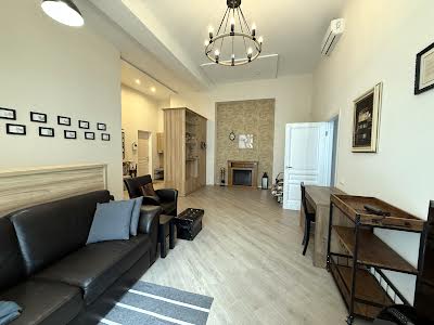 квартира за адресою Стрілецька вул., 28
