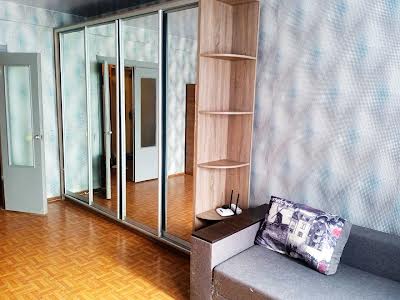 квартира по адресу Киев, Ревуцкого ул., 5