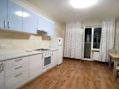 квартира по адресу Киев, Балтийский пер., 5
