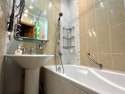 квартира за адресою Лесі Українки просп. (Гагаріна), 23/4