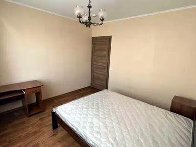 квартира по адресу Ревуцкого ул., 54