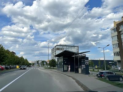 квартира за адресою Бориса Гмирі вул., 18-А