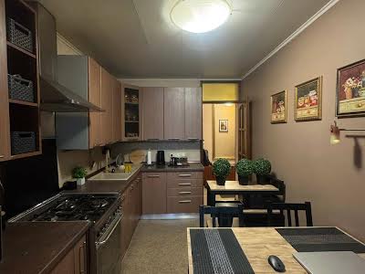 квартира по адресу Щекавицкая ул., 40/37