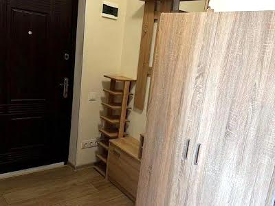 квартира за адресою Абрикосова вул., 1в