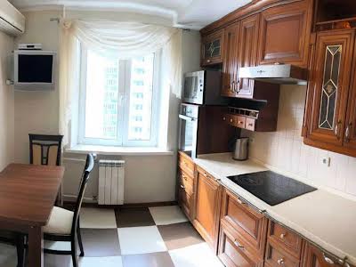 квартира за адресою Червоної Калини просп. (Володимира Маяковського), 72