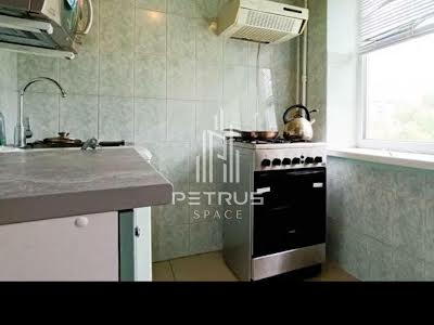 квартира по адресу Строителей ул., 4-А