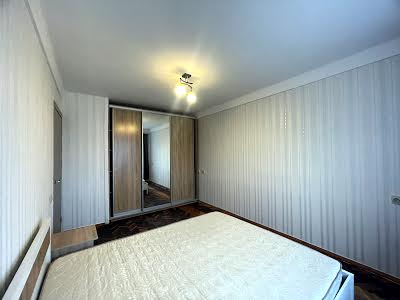 квартира за адресою Миропільська вул., 35