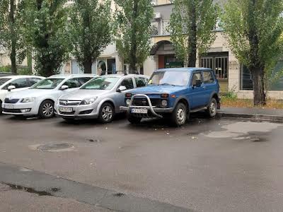 коммерческая по адресу Митрополита Андрея Шептицкого ул. (Анатолія Луначарського), 22А