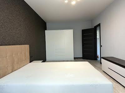 квартира за адресою Боголюбова вул., 31