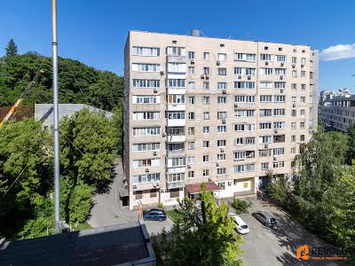 квартира за адресою Нововокзальна вул., 19