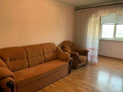 квартира за адресою Академіка Єфремова вул. (Командарма Уборевича), 27