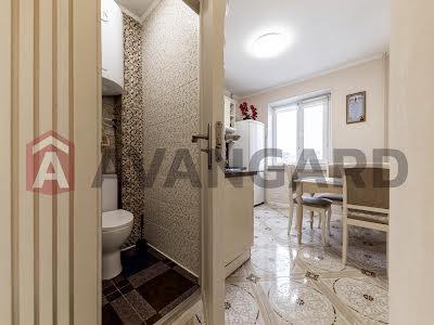 квартира за адресою Оноре де Бальзака вул., 54/21